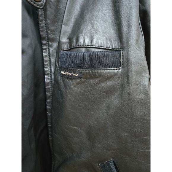 Vintage Members Only Leather Jacket Size 46 - Picture 2 of 7